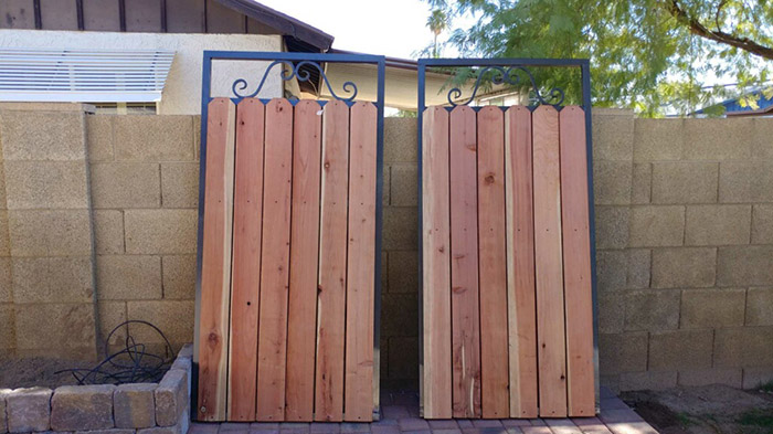 steel-wood-side-yard-gate
